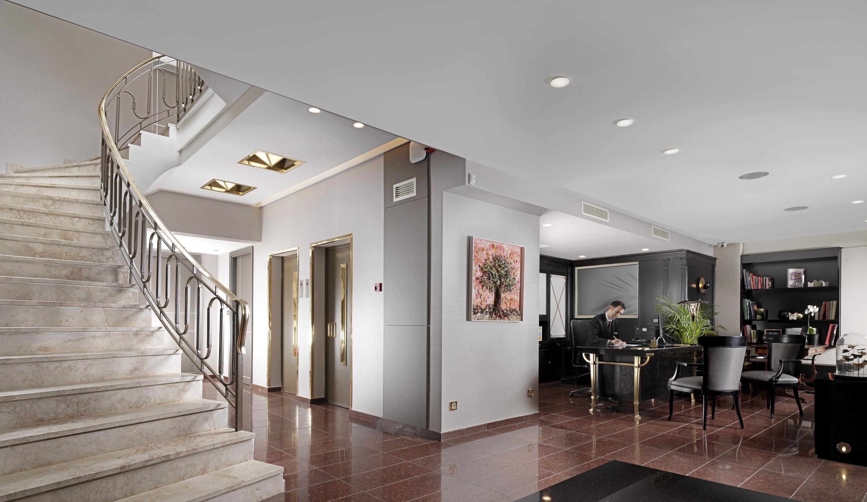 Holiday Suites Atenas Exterior foto